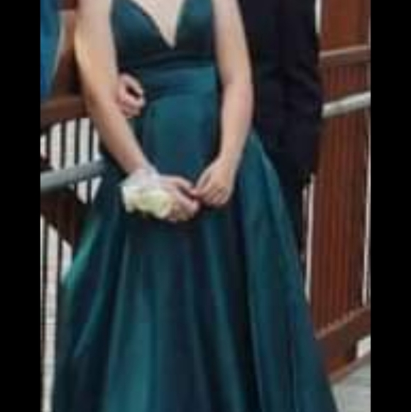 Emerald Green prom dress